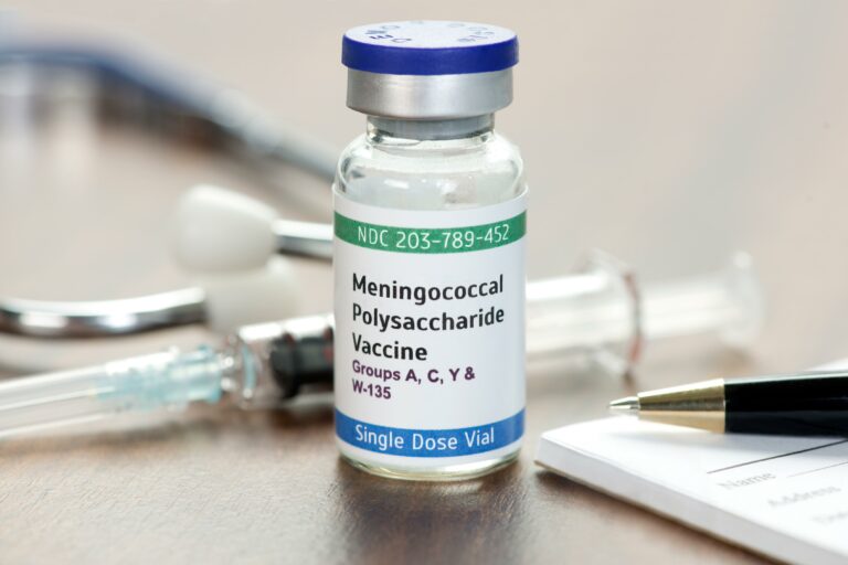 220622154812-meningococcal-vaccine-file